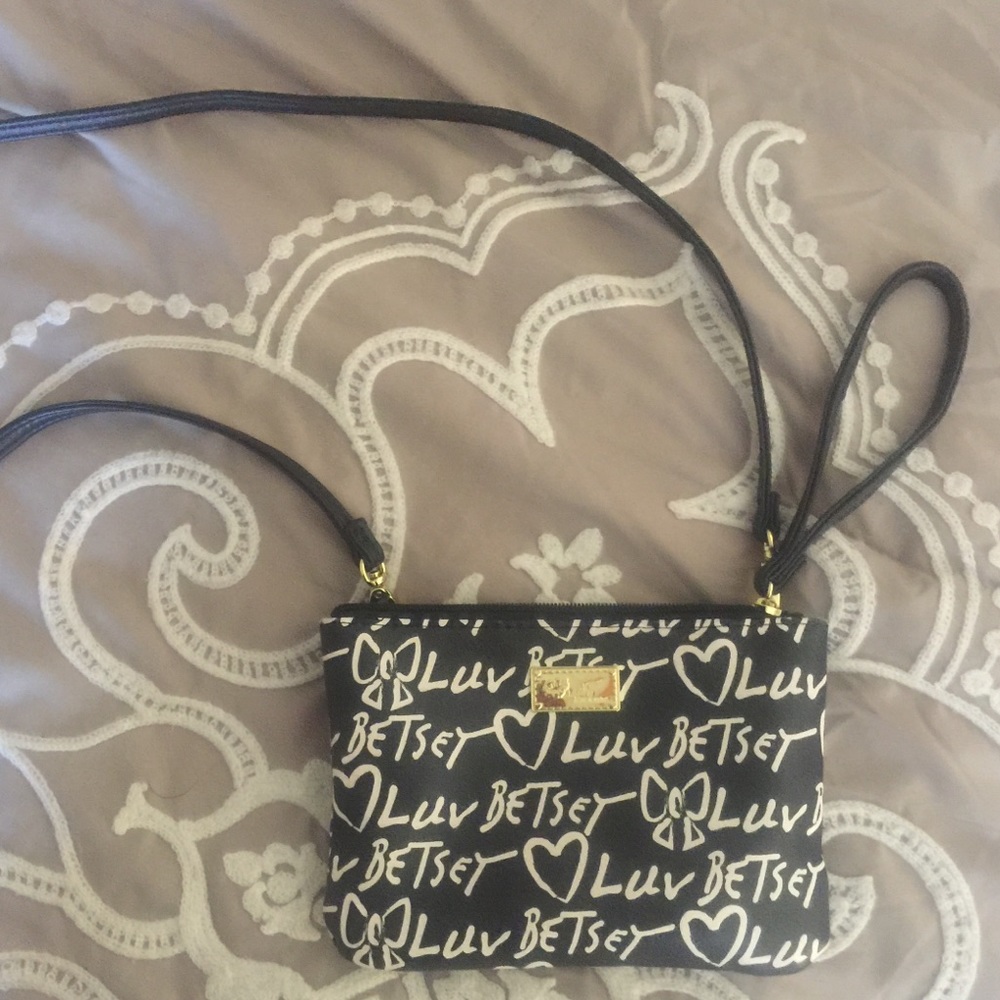 Betsey Johnson crossbody/wristlet